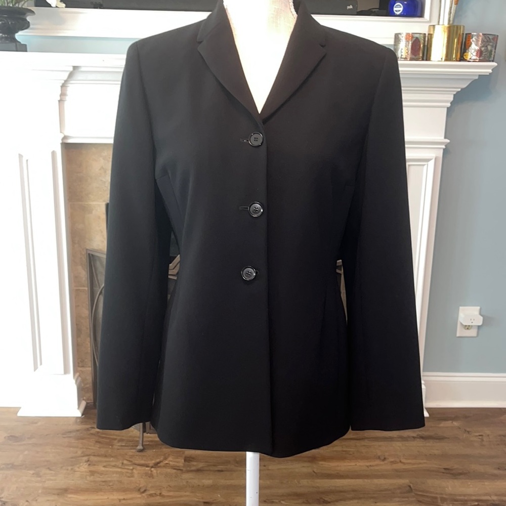 Ann Taylor Petites Black Blazer